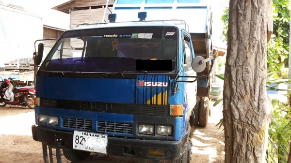 ***ขายแล้วครับขอบคุณ Truck2hand  <<อ่านรายละเอียดก่อนครับ>> **ขาย6ล้อดั้มดิน5คิว ถูกๆ ISUZU NPR115 NPR59LU5M "แก้มเหลือง"ห้างแท้เกียร์สั้นปี36(จดใหม่46) เครื่องเดิมเกียร์เดิม 4BD1-115แรงฝาดำ เครื่องมีอ่อน ควันขาวหน่อยๆ แต่สตาร์ทติดง
