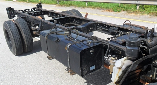 6 ล้อ ISUZU รุ่น NKR 130 แรง 4.30เมตร สภาพดี ปี 50 ออกห้าง