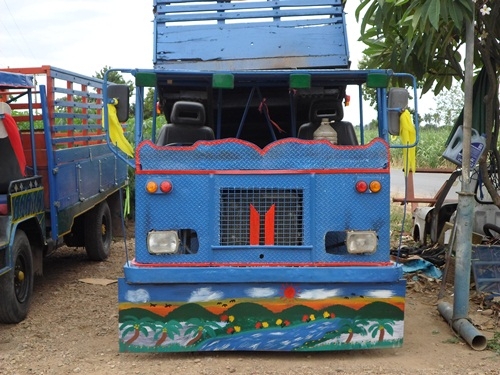 รถอีแต๋นสี่ล้อใหญ่115Hpดั้ม ใช้งานได้ดีราคาถูกจัดให้! คัชซี70\% เครื่องดีมากครับ  กะบะ 370X170