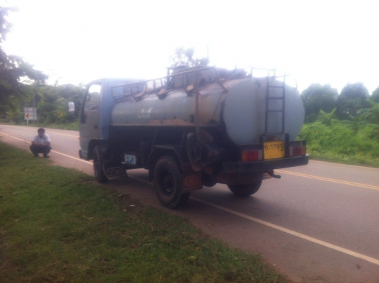 ISUZU NKR 88แรง ฝาขาว ห้างแท้ พร้องถังดูดส้วม ภาษีเต็ม คัชชีมีตำหนิครับ สงสัยโดนขี้มาเยอะ