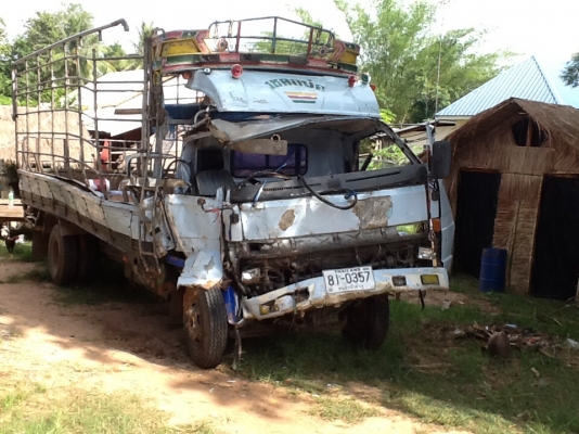 มาแล้วครับของฝากนักปั้น NPR59P เครื่อง4BDI 115 HP เครื่องไม่โดนทะเบียนเต็มเอกสารพร้อมโอน