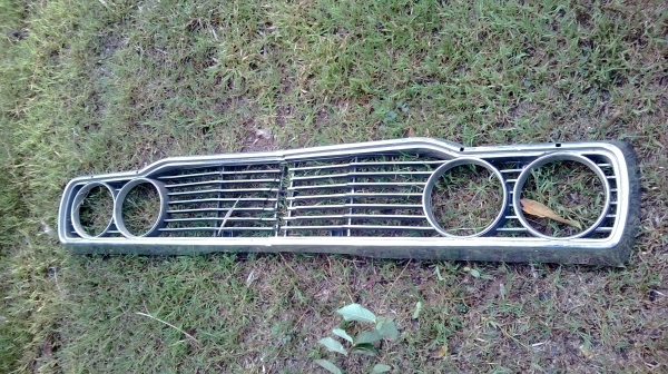 กระจังหน้า RN20