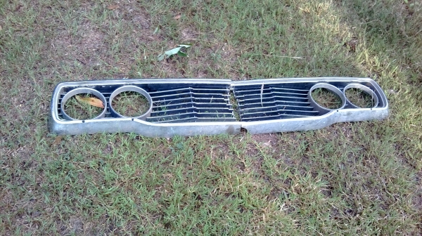 กระจังหน้า RN20