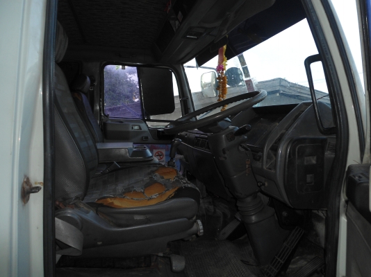 ขายรถตู้ 3 บาน ไม่มีเสากลาง HINO สิงห์ไฮเทค จดทะเบียนปี2540-1997