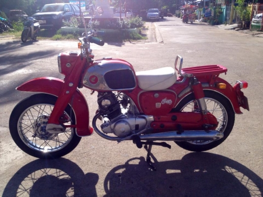 ขาย c95 สวยๆ เดิมๆ ทะเบียนเต็ม พร้อมชุดโอน เครื่องดีๆ สตาทร์มือ เงาๆ ครับ ขาย 70000 ติดต่อ 0811160919