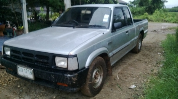MAZDA B2500 cab ปี38 มาลัยเพาเวอร์ แอร์เย็น ล้อแม็ก แมกไลเนอร์