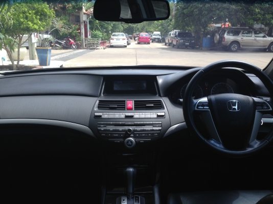 Honda Accord 2.4 I-Vtec สภาพดี Honda Accord 2.4 I-Vtec สภาพดี