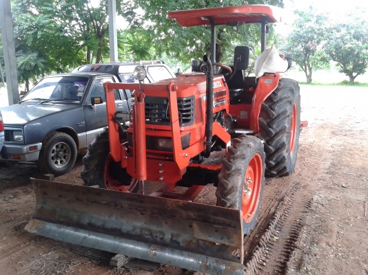 ขายรถไถ Kubota M5000 (4WD)