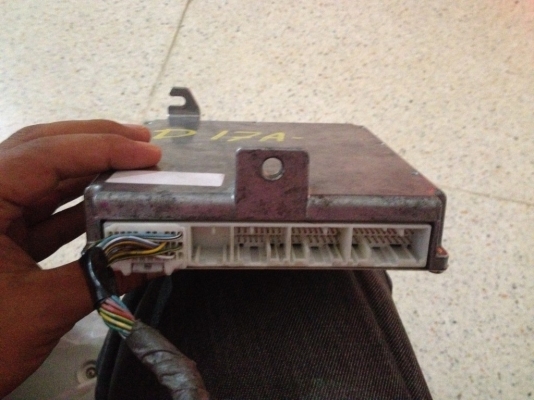 กล่องD17A VTEC  AUTO  CIVIC DIMENTIONของเก่าญี่ปุ่นสภาพสวย