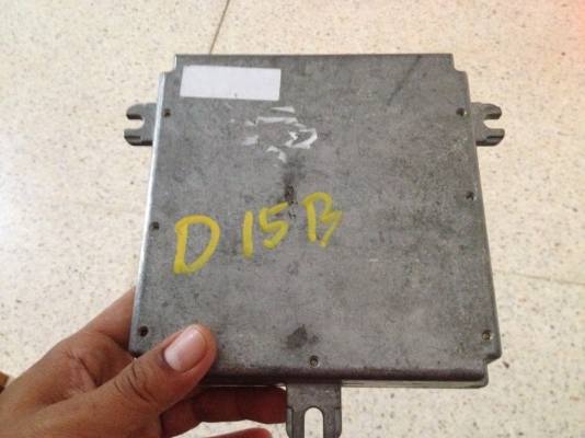 กล่อง D15B ใบเล็ก PLE J82 เก่าญี่ปุ่นสภาพดี