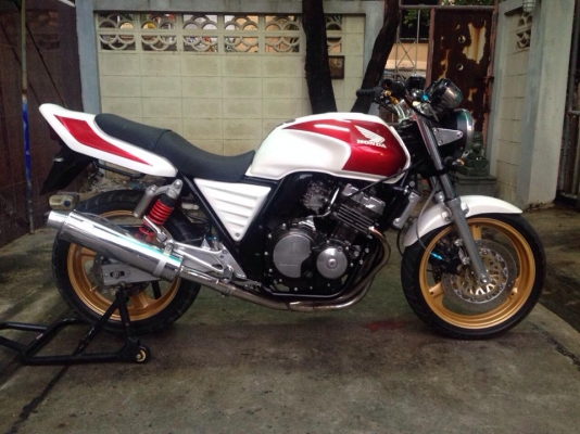 CB 400 ปี93 เอาไปออกทริปได้เลยครับ CB 400 ปี93 เอาไปออกทริปได้เลยครับ