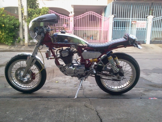ขาย HonDa Wing ค่าเฟ่แต่งเต็ม ราคาเบาๆ 23,000 ต่อรองได้ครับ (ขายด่วน)