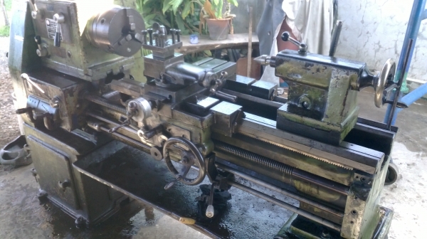 แท่นกลึง ต้าชิง 500 A  เกียร์บล็อก 3 เพลา พร้อมใช้งาน 65,000