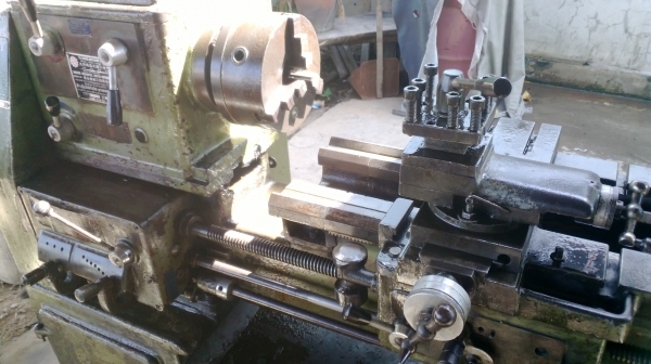 แท่นกลึง ต้าชิง 500 A  เกียร์บล็อก 3 เพลา พร้อมใช้งาน 65,000