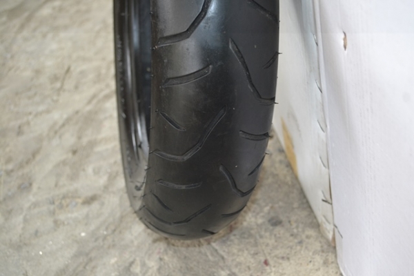 ยางนอกDUNLOP D314 ขนาดยาง110/90-12" ปี2013-37 TUBE LESS