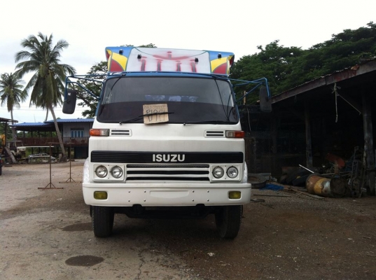 ขาย 10 ล้อ JCM เทรนเลอร์ ราคา 650000 ต่อรองได้คับ