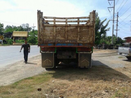 ขายรถบรรทุกสิบล้อดัมพ์ HINO SUMO227 เครื่องเดิม EM100 - 220 แรง 2 เพลา กระบะดัมพ์สามมิตร