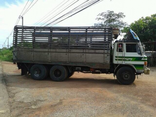 ขายรถบรรทุกสิบล้อ HINO F17 FL177 เครื่องเดิม EH700 - 168 แรง รถล่อง 1 เพลาไม่ดัมพ์