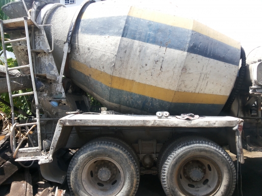 ขายรถโม่ปูน10ล้อเครื่อง285แรง ถูกตามสภาพ