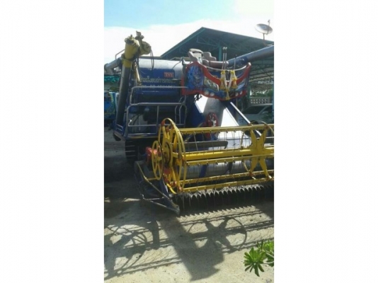 ขายรถเกี่ยวข้าวไทยเส็งยนต์ อุ้ม2.5ตัน สวยพร้อมใช้งาน เล่มทะเบียนพร้อมโอน ขายรถเกี่ยวข้าวไทยเส็งยนต์ อุ้ม2.5ตัน สวยพร้อมใช้งาน เล่มทะเบียนพร้อมโอน