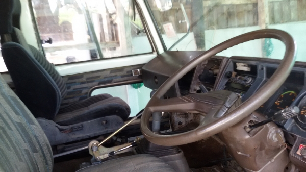 KT 925  HO7C 185 เเรง ใม่มีใอคับ