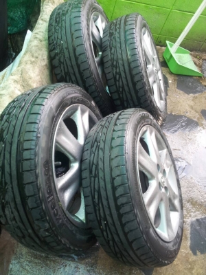 ล้อยาริสขอบ16 ตัวท๊อปพร้อมยาง