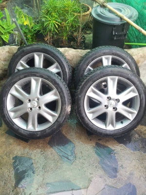 ล้อยาริสขอบ16 ตัวท๊อปพร้อมยาง