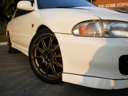 ECAR สีขาว รถสวยจัด เครื่องเกียร์ช่างล่างเยี่ยม max17"ของแต่งแท้evoเพียบ ECAR สีขาว รถสวยจัด เครื่องเกียร์ช่างล่างเยี่ยม max17"ของแต่งแท้evoเพียบ