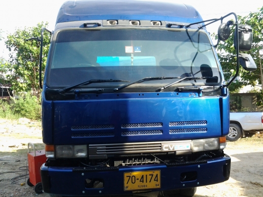 ต้องการขายรถยูดี320แรงเครื่องดีคัชซีสวยสภาพพร้อมใช้สนใจติดต่อเจ้าของด่วน