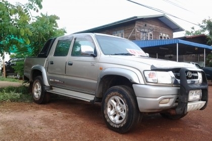 TOYOTA 2.5 D4D 4X4 AUTO ปี46 ขายตามสภาพคับ ยางด้อย สีไม่แจ่ม สมราคา หาไม่ได้อีกแล่วคับ