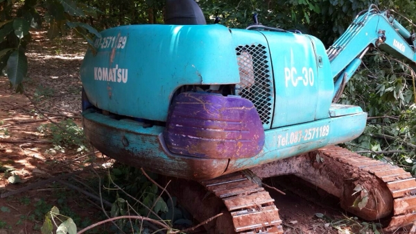 ขาย KOMATSU PC30-7