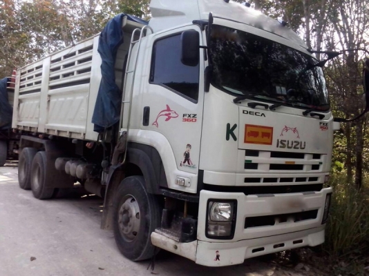 รถอีซูซุ 10 ล้อดั้ม  360 แรงม้า. ปี 56  ( ขายแม่ , ลูก )  สนใจติดต่อ  081 - 6079515