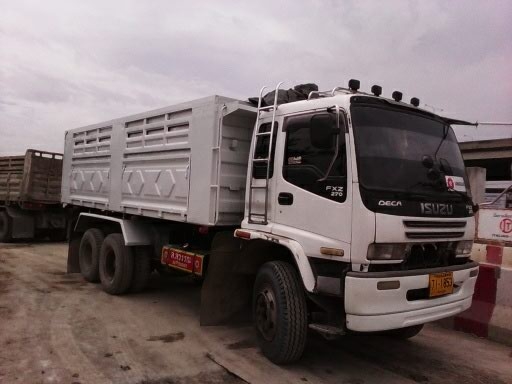 ต้องการขายรถสิบล้อisuzu 270 ยูโร1 รถสวย คลัชซีดี  พร้อมใช้
