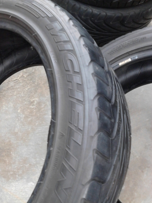 225/45R17 และ245/40R17 เบอร์ละคู่ รวมชุด 4 เส้น Tel.081-427-3941
