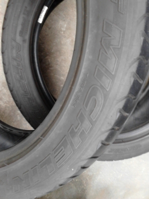 225/45R17 และ245/40R17 เบอร์ละคู่ รวมชุด 4 เส้น Tel.081-427-3941