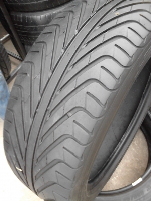 225/45R17 และ245/40R17 เบอร์ละคู่ รวมชุด 4 เส้น Tel.081-427-3941