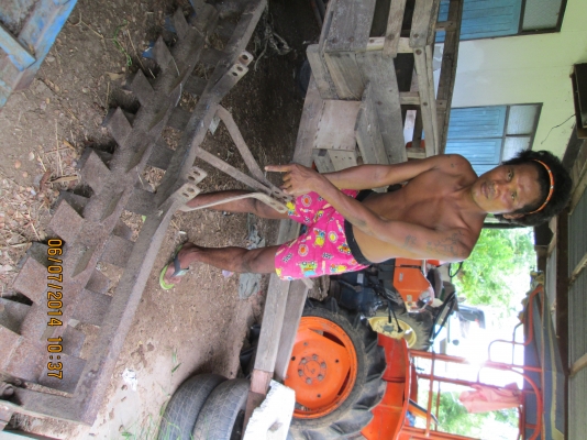 ขุบหมุนติดรถไถ