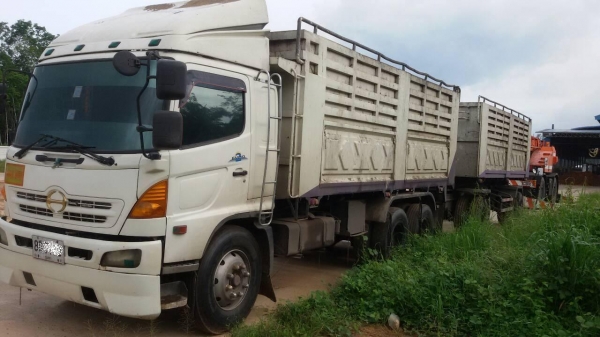 ***ขายแล้วครับขอบคุณ Truck2hand **จัดไป ด่วนๆ!!! **ขาย10ล้อพ่วง แม่+ลูกดั้ม(แม่46/ลูก48)สวยเดิมบาง HINO MEGA FM260 ปี46 FM1JNRD JO8CTT -260HP เครื่องเดิมเกียร์เดิม เครื่องแน่นๆ แห้งๆ แรงดี เสียงนิ่มๆ ไม่มีเยิ้ม เกียร์ไม่มีหลุดไม่มีหอน ช่วงล่างเดิม คัสซีสว