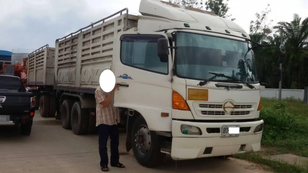 ***ขายแล้วครับขอบคุณ Truck2hand **จัดไป ด่วนๆ!!! **ขาย10ล้อพ่วง แม่+ลูกดั้ม(แม่46/ลูก48)สวยเดิมบาง HINO MEGA FM260 ปี46 FM1JNRD JO8CTT -260HP เครื่องเดิมเกียร์เดิม เครื่องแน่นๆ แห้งๆ แรงดี เสียงนิ่มๆ ไม่มีเยิ้ม เกียร์ไม่มีหลุดไม่มีหอน ช่วงล่างเดิม คัสซีสว