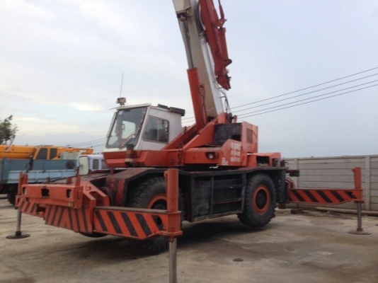 ขายKATO 25ตัน สภาพสวยพร้อมใช้งาน เอกสารพร้อมโอน สนใจสอบถามรายละเอียดเพิ่มเติมโทร 090-8588220คุณนะ หรือwww.truck.in.th/498