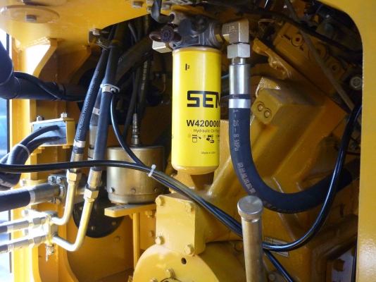 ขายรถตักล้อยาง ยี่ห้อ SEM (เซม) รุ่น 659C  รถใหม่ราคามือ 2 ผลิตโดยแคทเทอร์พิลลาร์