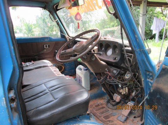 รถบรรทุก4ลัอใหญ่ลดราคา75000ดีกว่ารถอีแต๋น3เท่าไม่ผิดหวังครับ