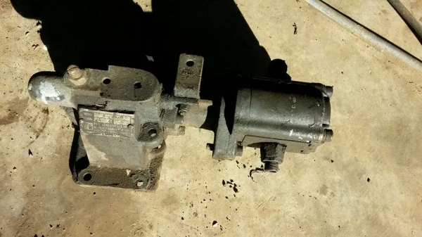 ขาย เครื่องยกไฮดรอริค (HOOK LIFT) ใส่ สี่ล้อกลาง หรือหกล้อเล็ก สภาพยังดี ขาย เครื่องยกไฮดรอริค (HOOK LIFT) ใส่ สี่ล้อกลาง หรือหกล้อเล็ก สภาพยังดี