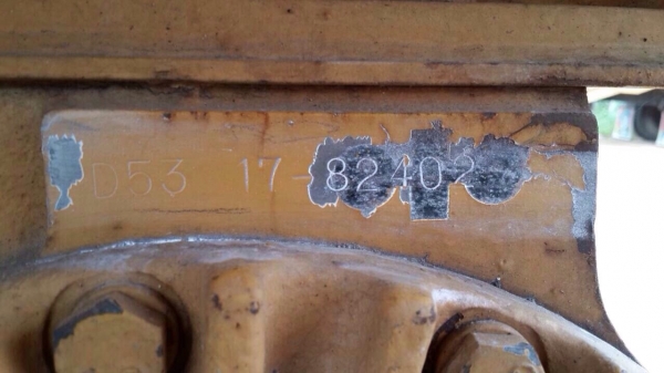 ขายรถแทรคเตอร์ KOMATSU  D53A-17 สภาพเดิมๆ ตามรุ่น เอกสารสัญญาซื้อขาย