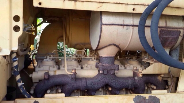 ขายรถแทรคเตอร์ KOMATSU  D53A-17 สภาพเดิมๆ ตามรุ่น เอกสารสัญญาซื้อขาย