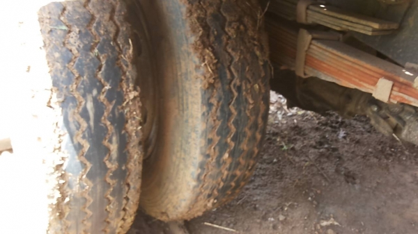 ***ขายแล้วครับขอบคุณ Truck2hand ขาย6ล้อดั้มดิน5คิว ราคาถูกๆ HINO KM310 DM100 90HP เครื่องเดิมเกียร์เดิม 6สูบ เครื่องแรงดี แน่นดี มีเยิ้มนิดๆ เกียร์ดีไม่หลุดไม่หอน ช่วงล่างใหญ่ F หน้า-หลัง คัสซีสวยเดิม ไม่มีบวม เสริมเหล็กบนแข็งแรง กระบะดั้มเหล็ก5ตันยิง ***ขายแล้วครับขอบคุณ Truck2hand ขาย6ล้อดั้มดิน5คิว ราคาถูกๆ HINO KM310 DM100 90HP เครื่องเดิมเกียร์เดิม 6สูบ เครื่องแรงดี แน่นดี มีเยิ้มนิดๆ เกียร์ดีไม่หลุดไม่หอน ช่วงล่างใหญ่ F หน้า-หลัง คัสซีสวยเดิม ไม่มีบวม เสริมเหล็กบนแข็งแรง กระบะดั้มเหล็ก5ตันยิง