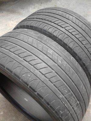 225/40R18 FALKEN ZIEX ER522 ปี2012 มี 2 เส้น Tel.081-427-3941 225/40R18 FALKEN ZIEX ER522 ปี2012 มี 2 เส้น Tel.081-427-3941