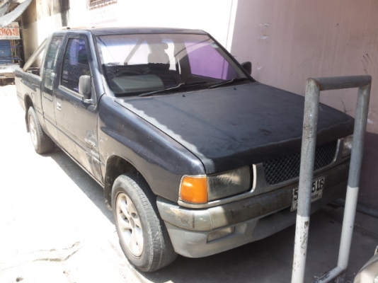 ขายกระบะอีซูซุบ้านๆสักคัน