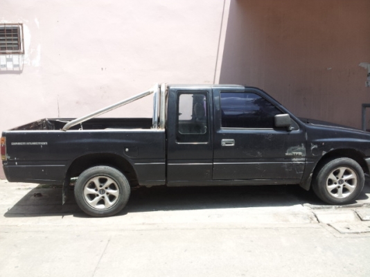 ขายกระบะอีซูซุบ้านๆสักคัน ขายกระบะอีซูซุบ้านๆสักคัน