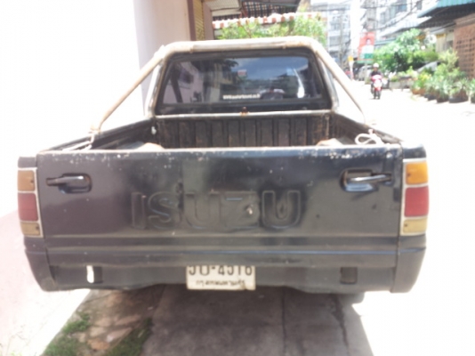 ขายกระบะอีซูซุบ้านๆสักคัน ขายกระบะอีซูซุบ้านๆสักคัน